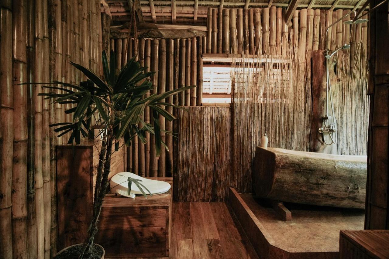 Villa Treehouse De Valentine Balamban Esterno foto