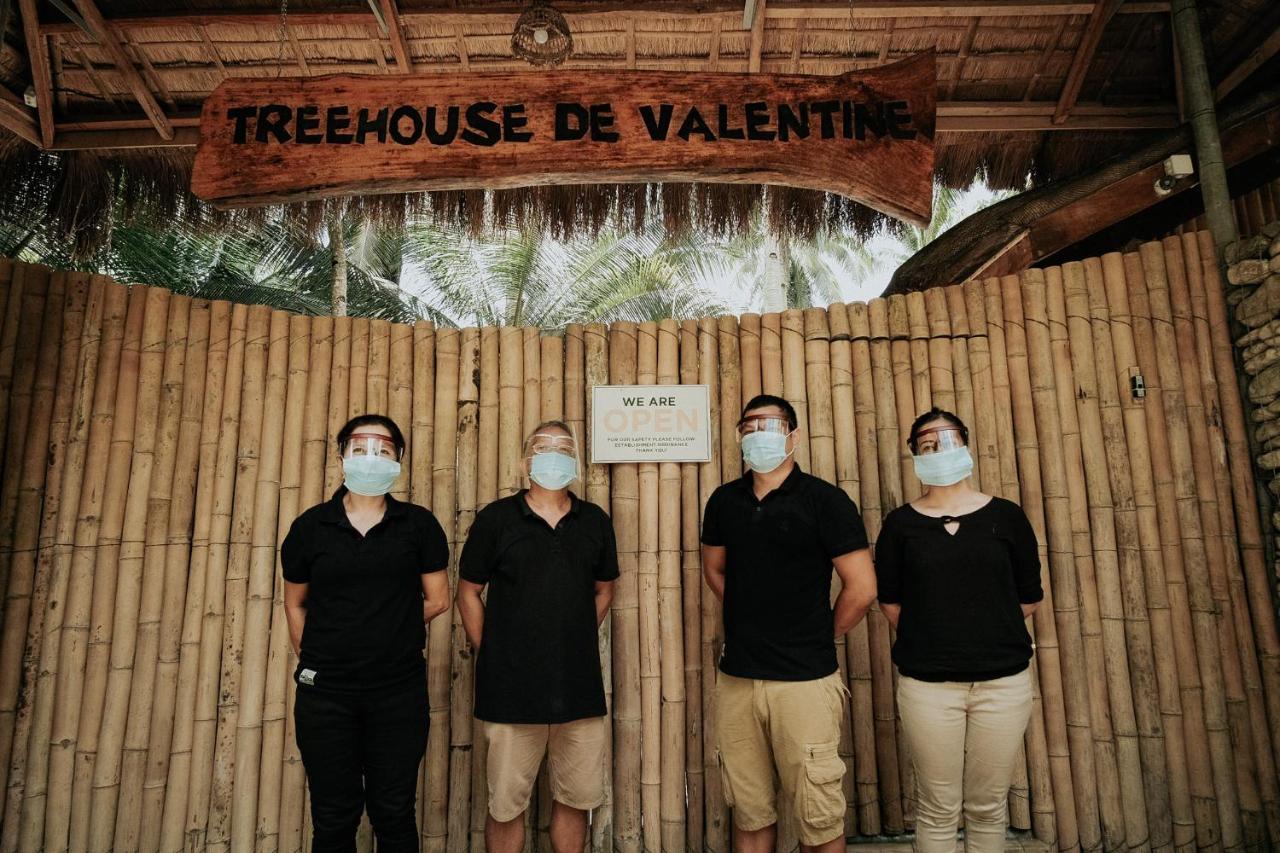 Villa Treehouse De Valentine Balamban Esterno foto